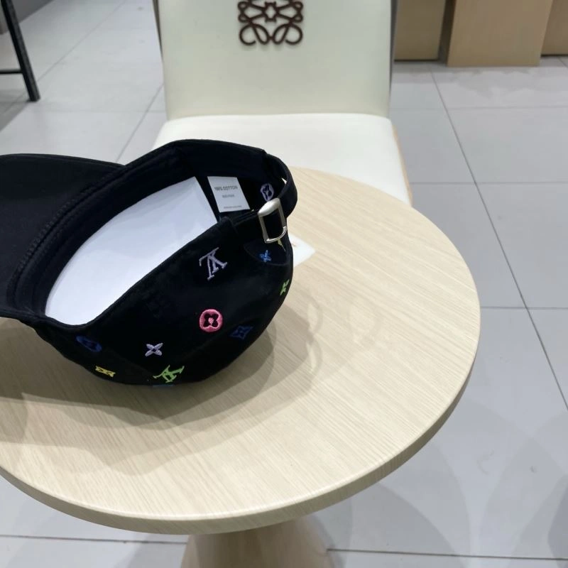 UrbanStyle Louis Vuitton Caps 257845