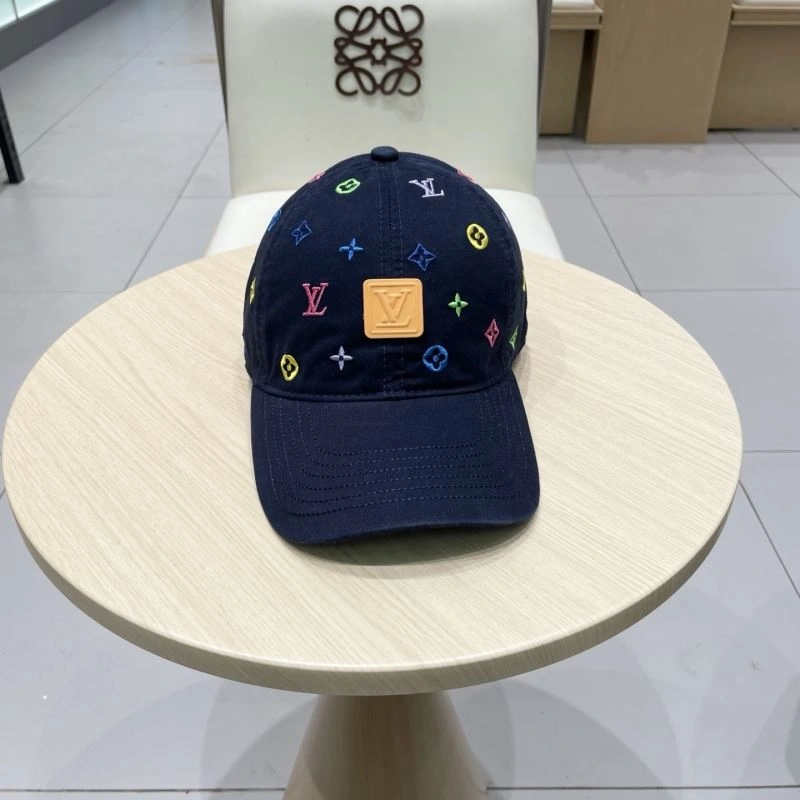 Versatile Louis Vuitton Caps 257846