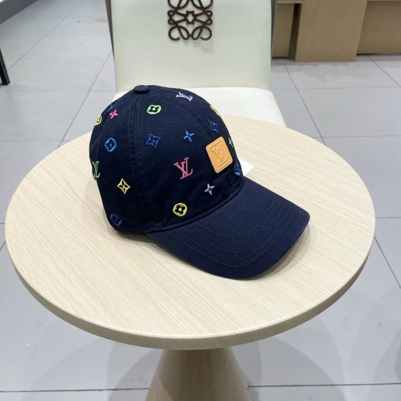 Versatile Louis Vuitton Caps 257846