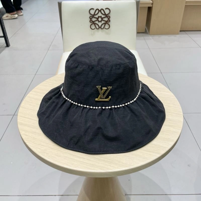 WaterResistant Louis Vuitton Caps 257841