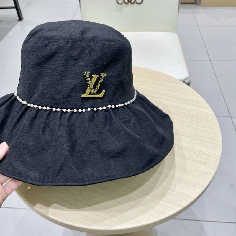 WaterResistant Louis Vuitton Caps 257841