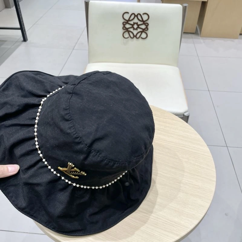 WaterResistant Louis Vuitton Caps 257841