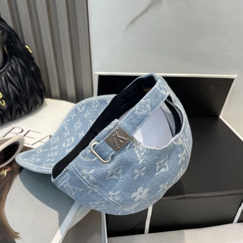 Louis Vuitton Caps Classic 257833