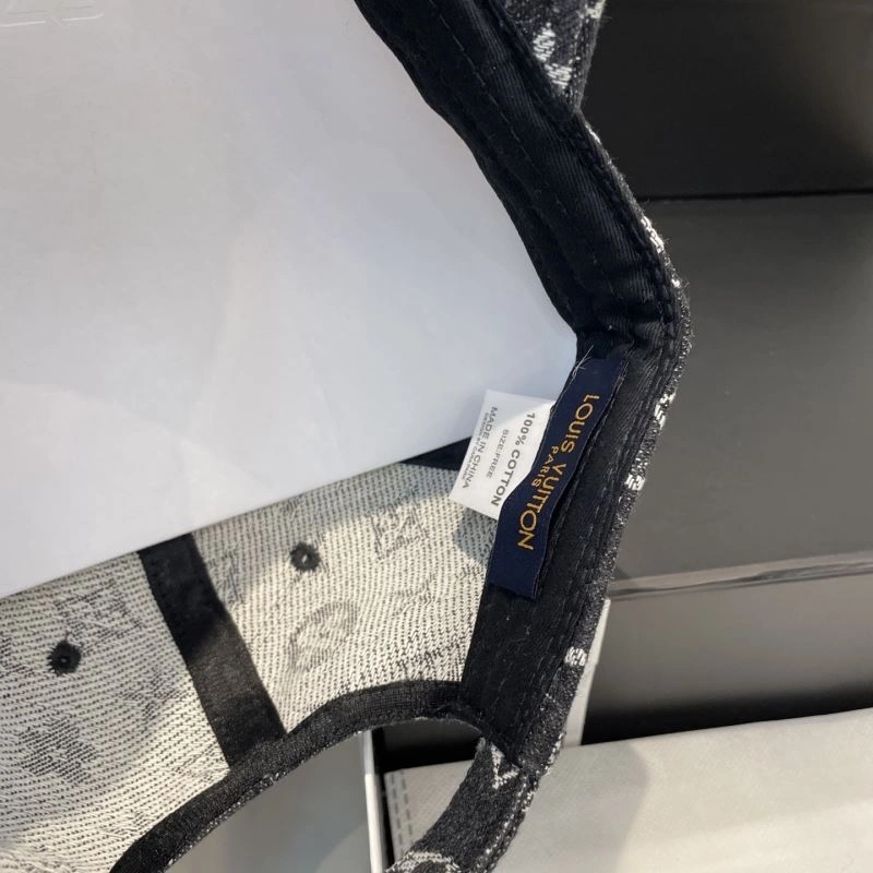 Trendy Louis Vuitton Caps 257840