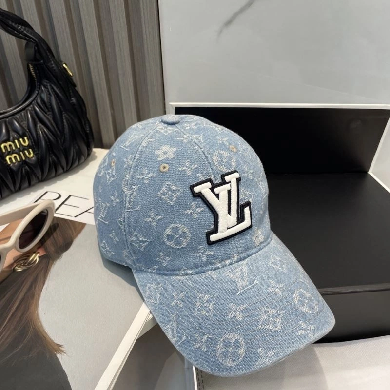 SmoothTexture Louis Vuitton Caps 257835