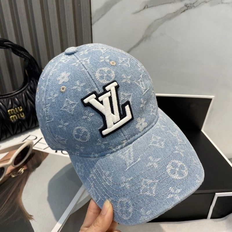 SmoothTexture Louis Vuitton Caps 257835