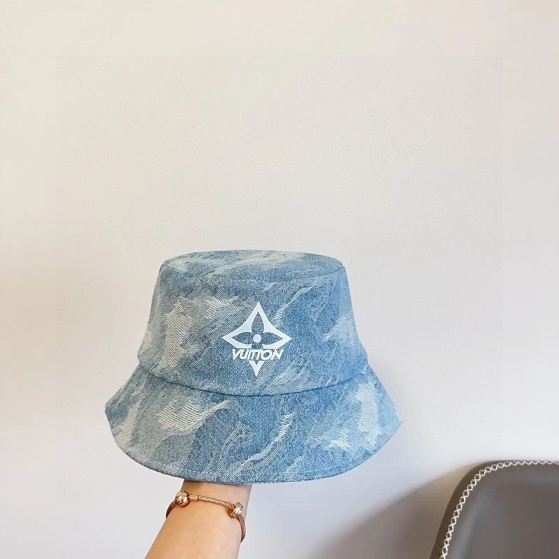 Fashionable Louis Vuitton Caps 257820