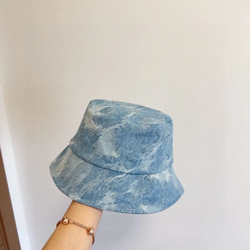 Fashionable Louis Vuitton Caps 257820
