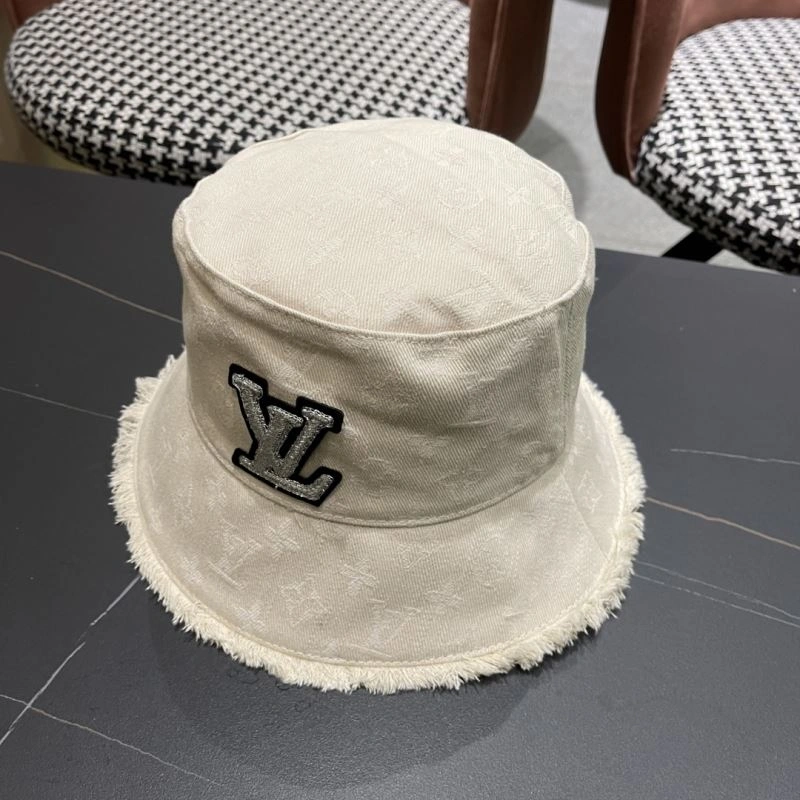 Louis Vuitton Caps Youthful 257821