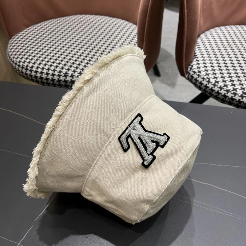 Louis Vuitton Caps Youthful 257821