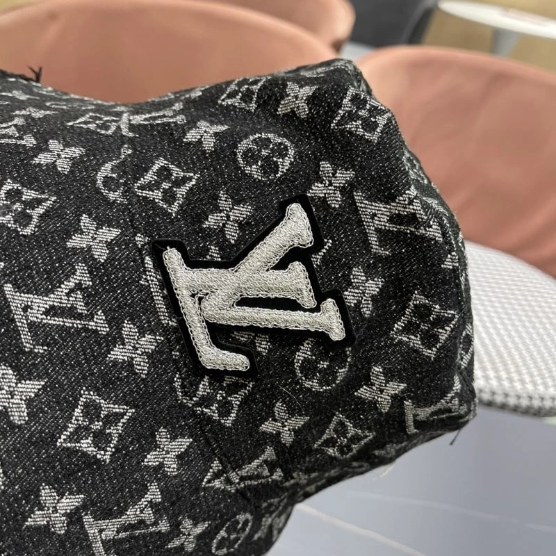 Louis Vuitton Caps Supportive 257819