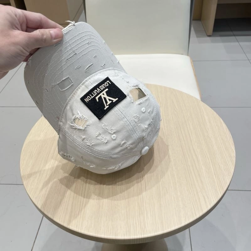 Louis Vuitton Caps Timeless 257816