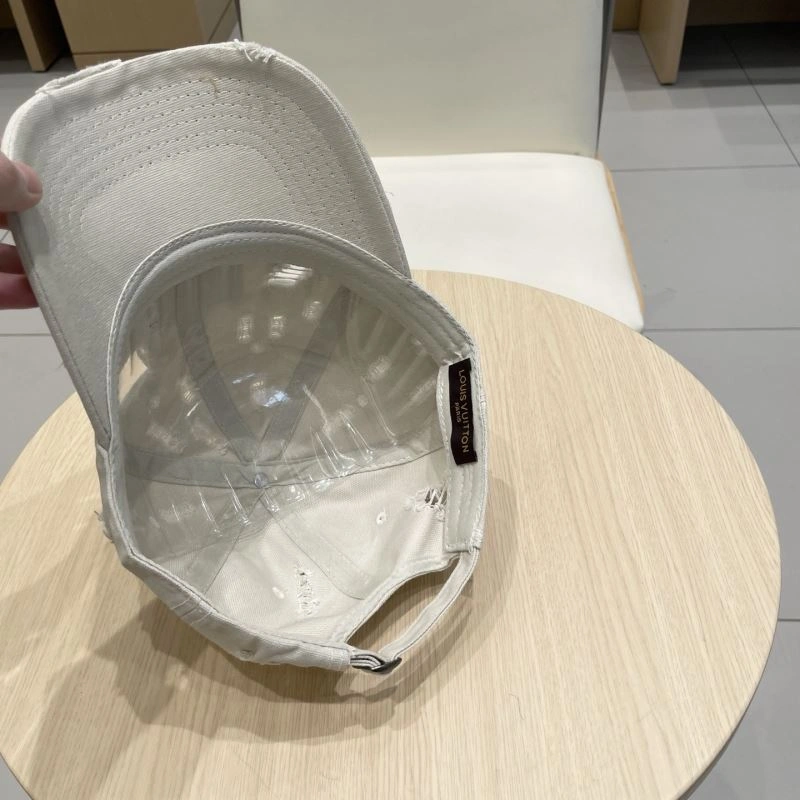 Louis Vuitton Caps Timeless 257816