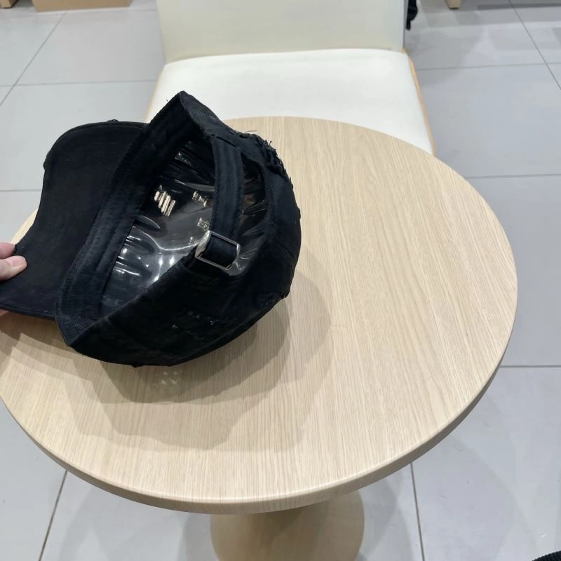 Louis Vuitton Caps Tailored 257815