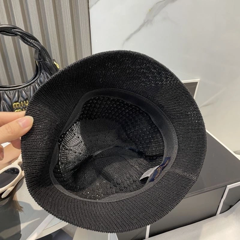 Louis Vuitton Caps Cozy 257796