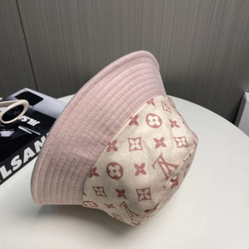 SoftTouch Louis Vuitton Caps 257802