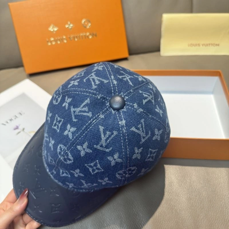 Louis Vuitton Caps FashionForward 257787