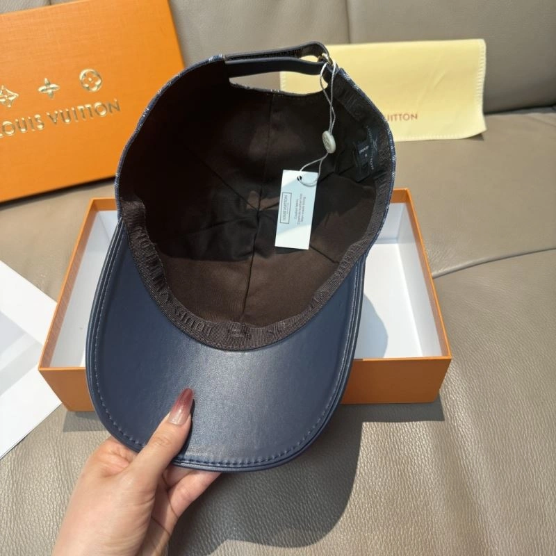 Louis Vuitton Caps FashionForward 257787