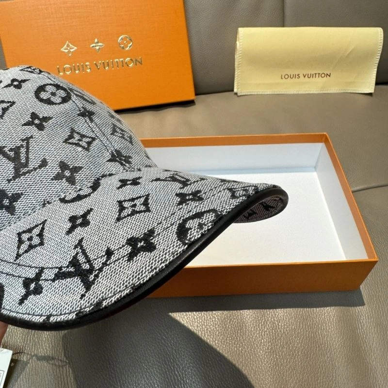 Breathable Louis Vuitton Caps 257781