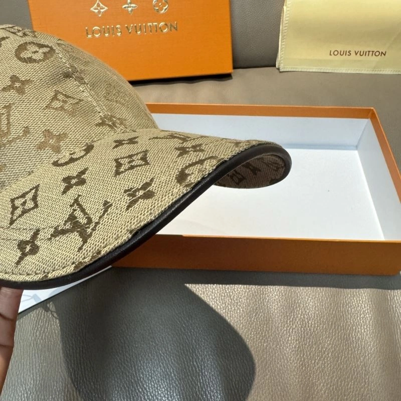 UrbanStyle Louis Vuitton Caps 257778