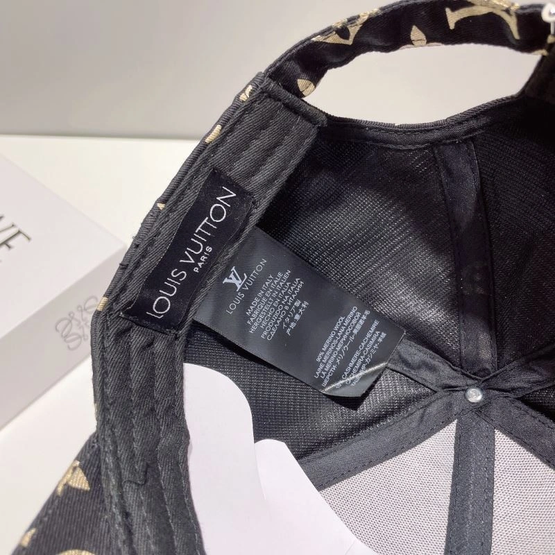 Premium Louis Vuitton Caps 261908