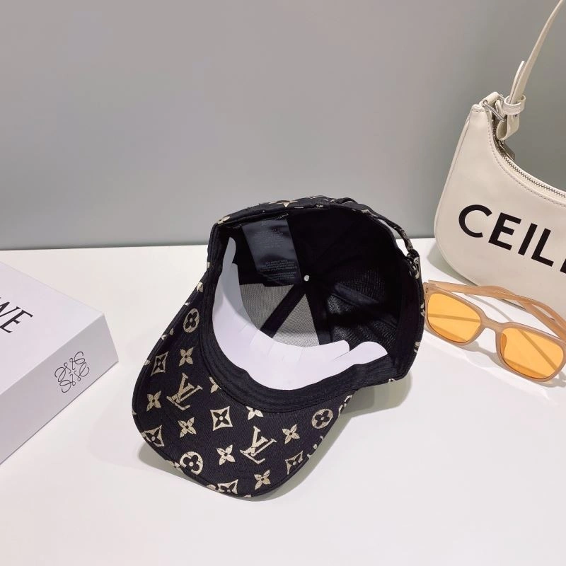 Premium Louis Vuitton Caps 261908