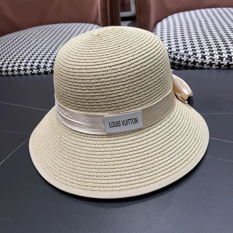 Louis Vuitton Caps EyeCatching 261905