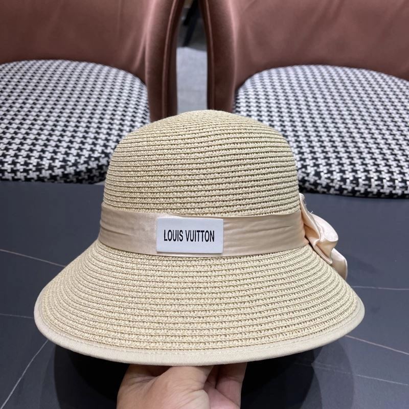 Louis Vuitton Caps EyeCatching 261905