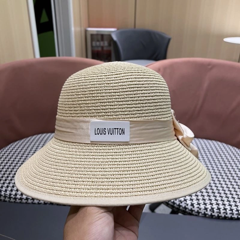 Louis Vuitton Caps EyeCatching 261905