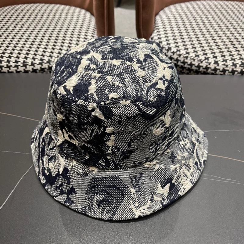 Practical Louis Vuitton Caps 261903