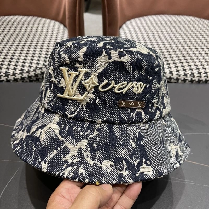 Practical Louis Vuitton Caps 261903