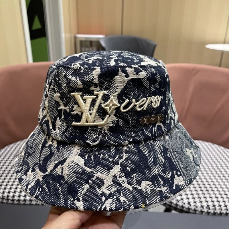 Practical Louis Vuitton Caps 261903