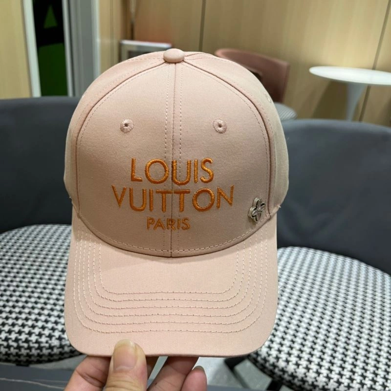 Louis Vuitton Caps Elegant 261902