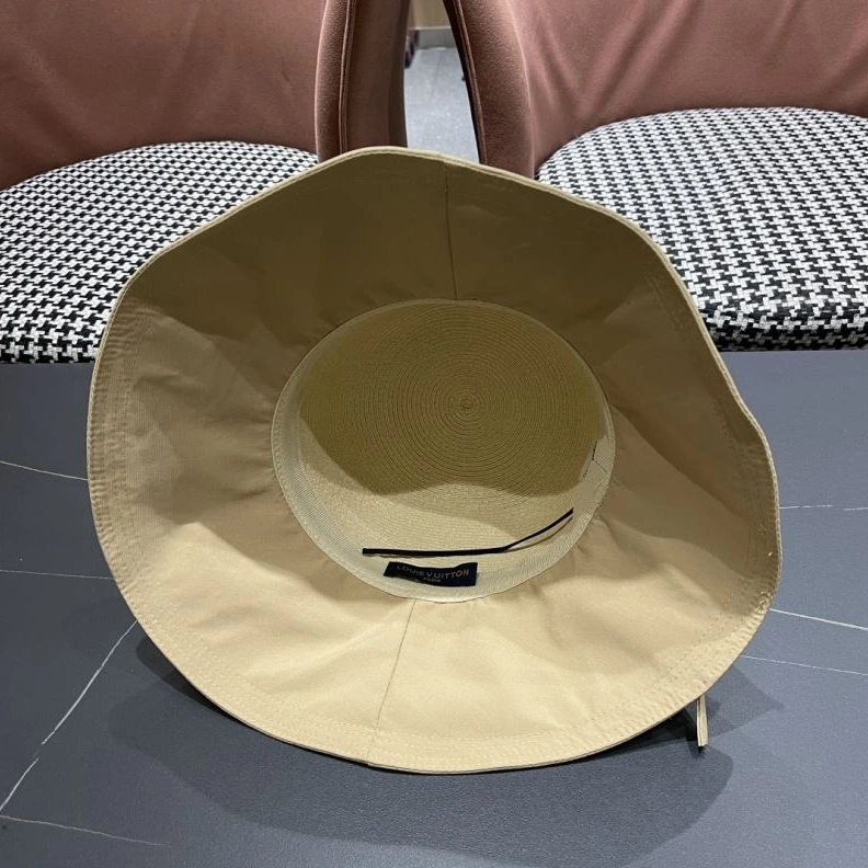 TravelReady Louis Vuitton Caps 261899