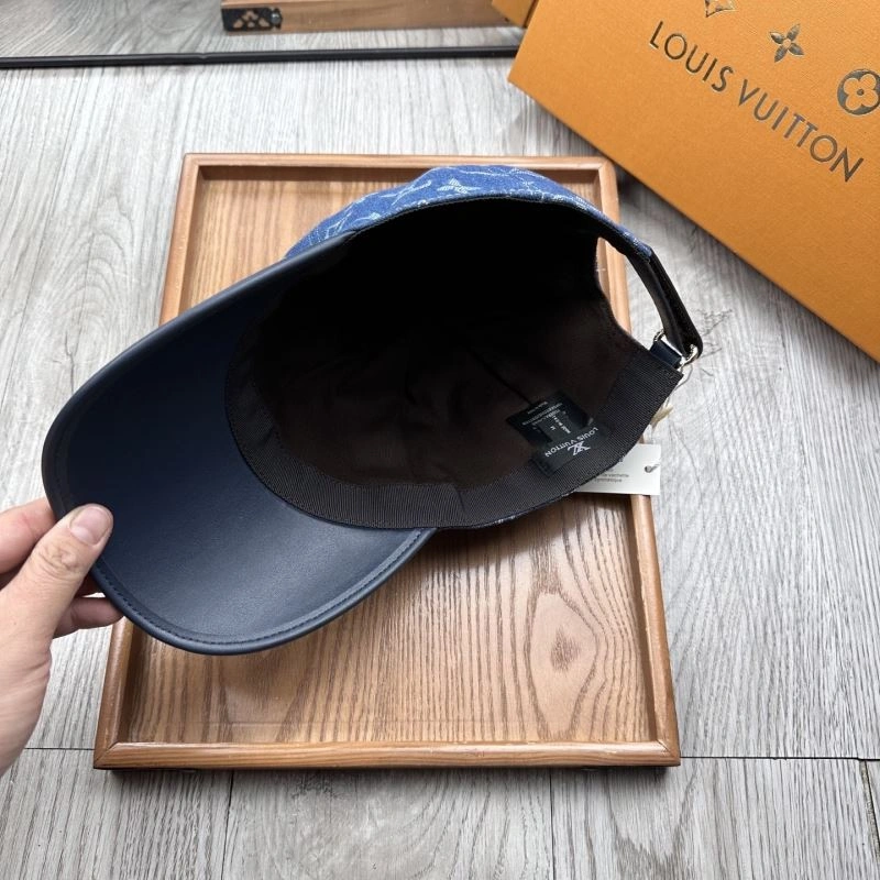 RelaxedFit Louis Vuitton Caps 261871