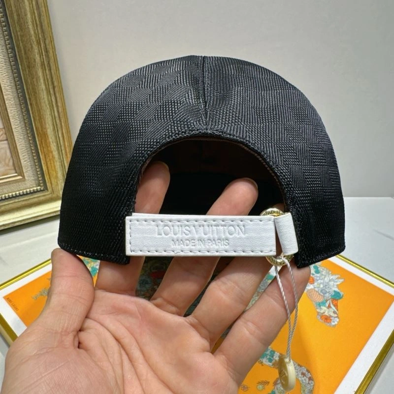 Timeless Louis Vuitton Caps 261888