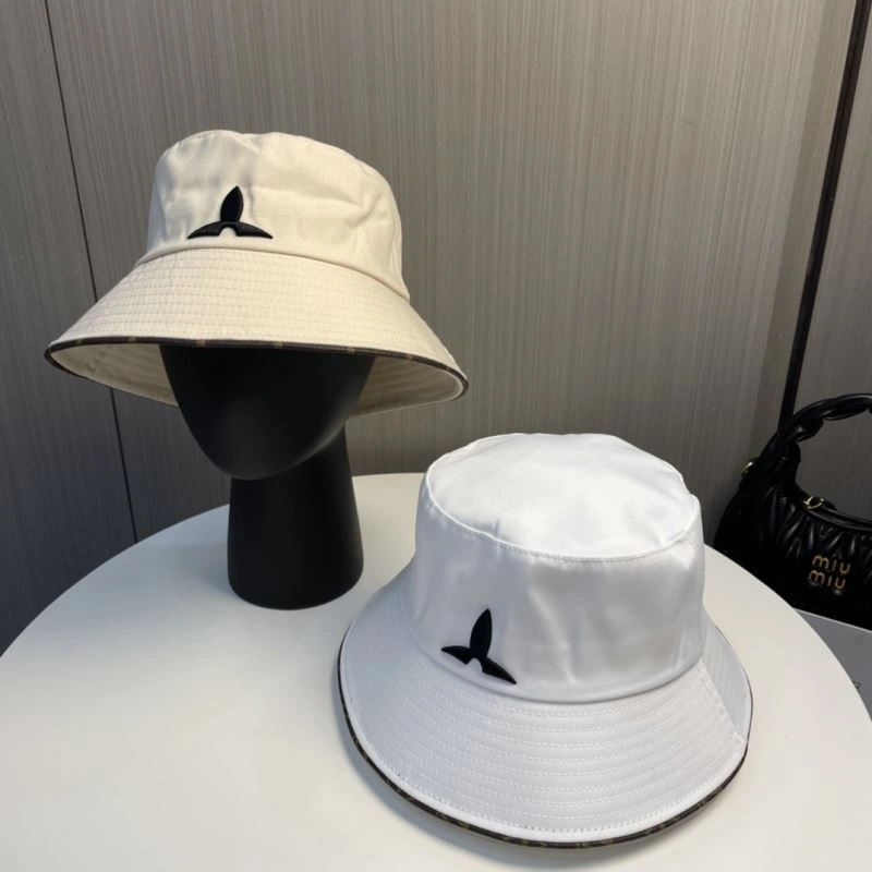 Louis Vuitton Caps Snug 261882