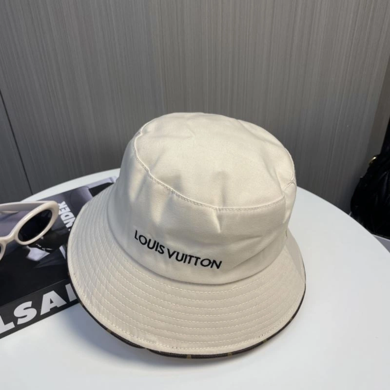 Louis Vuitton Caps Snug 261882