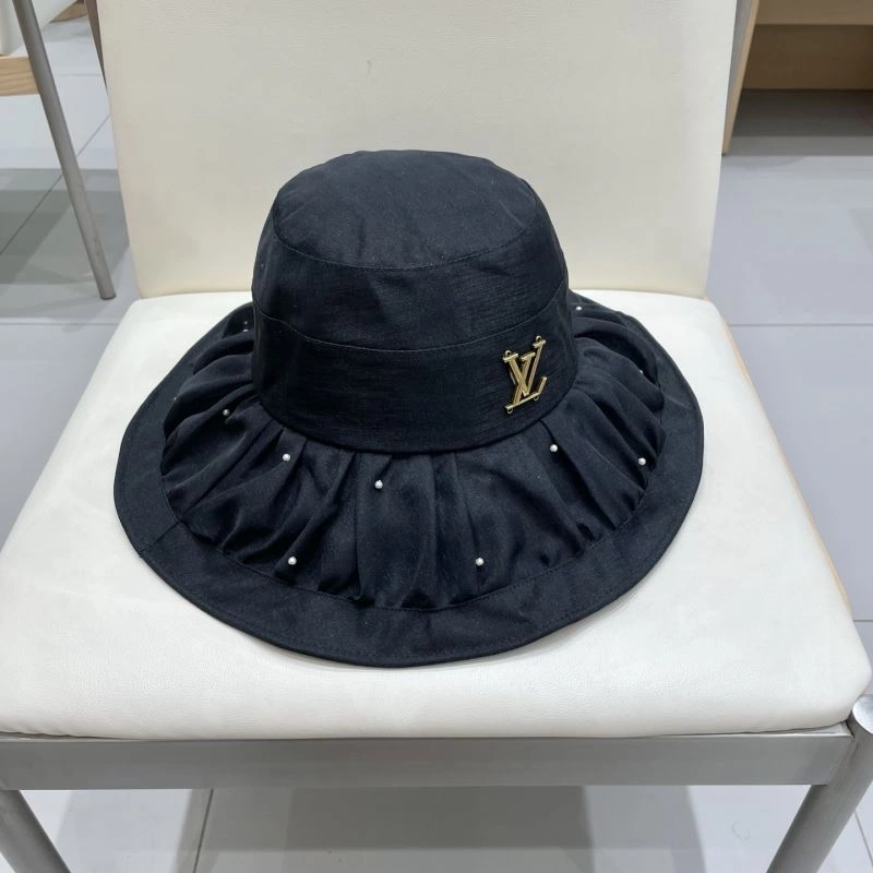 Louis Vuitton Caps Trendsetting 261873