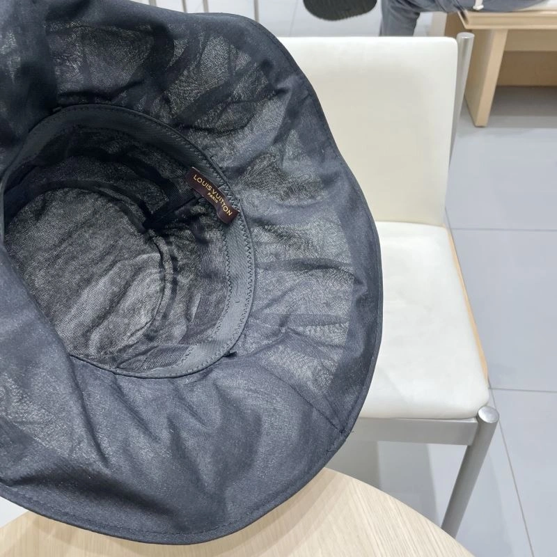 Louis Vuitton Caps Trendsetting 261873