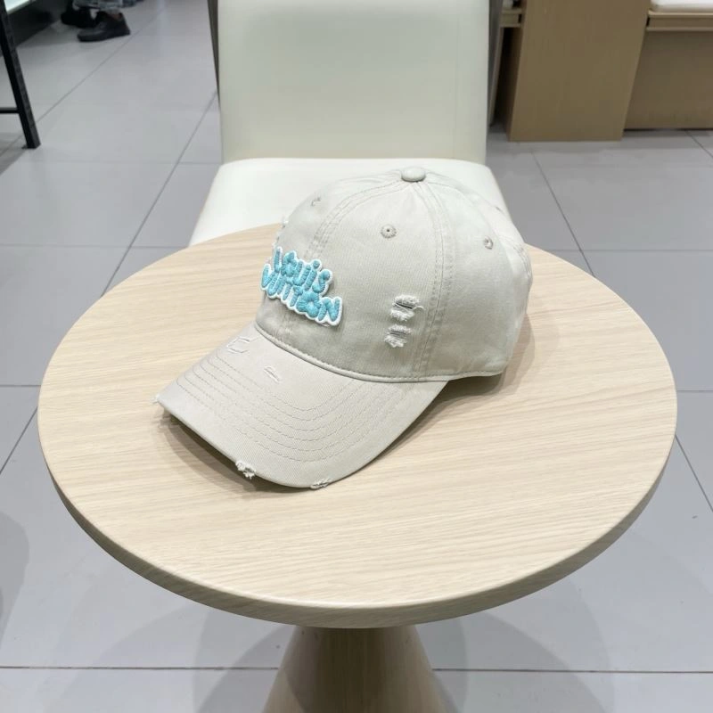 Louis Vuitton Caps TravelReady 261872