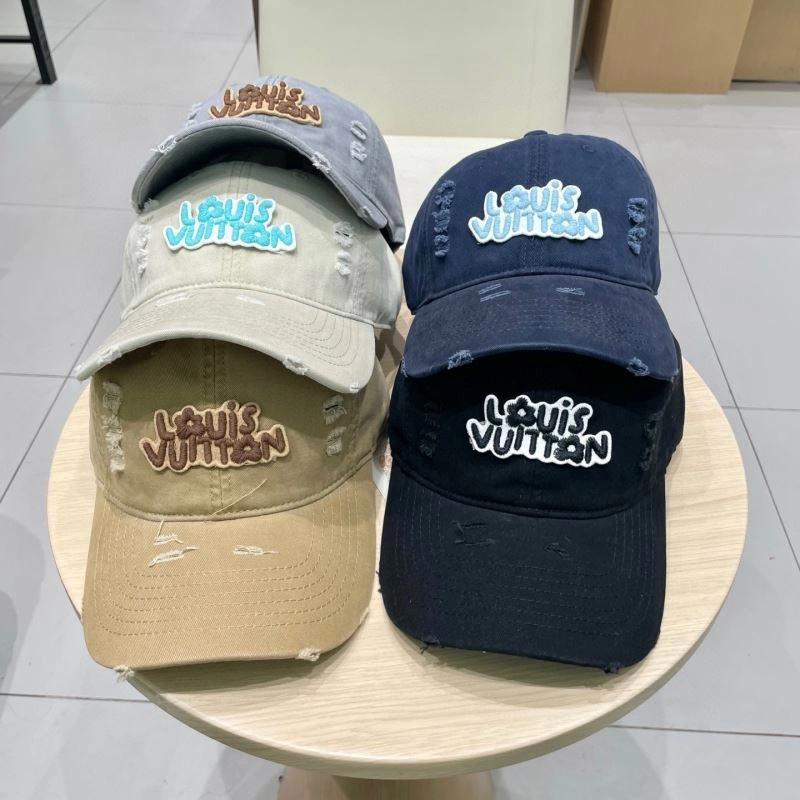 Louis Vuitton Caps TravelReady 261872