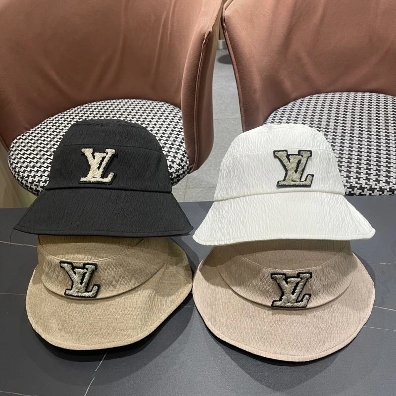 Versatile Louis Vuitton Caps 261868