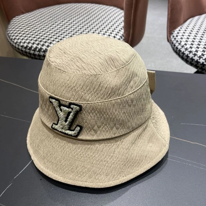Versatile Louis Vuitton Caps 261868
