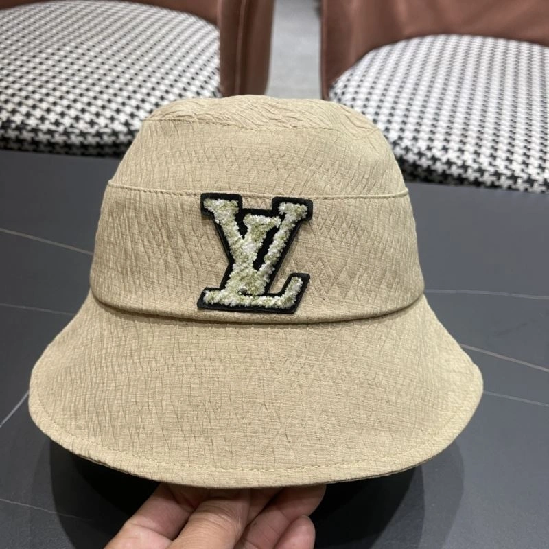 Versatile Louis Vuitton Caps 261868