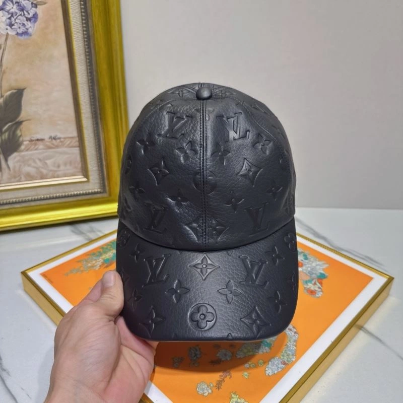 Louis Vuitton Caps Colorful 261891