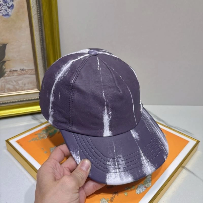 Louis Vuitton Caps Refined 261866
