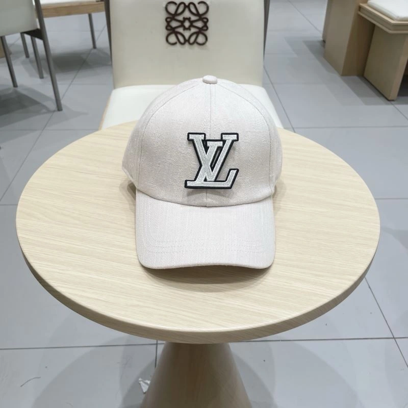 Packable Louis Vuitton Caps 261874