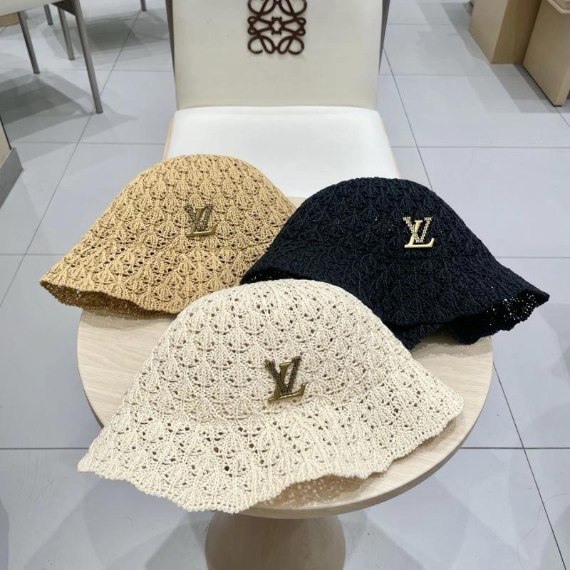 Louis Vuitton Caps Bright 261864
