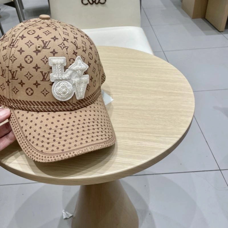 Louis Vuitton Caps ZipUp 261832